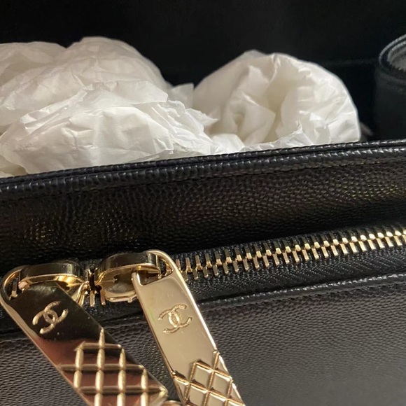 Chanel Paris blk caviar business Affinity shoulder medium top handle classic bag - Picture 10 of 16